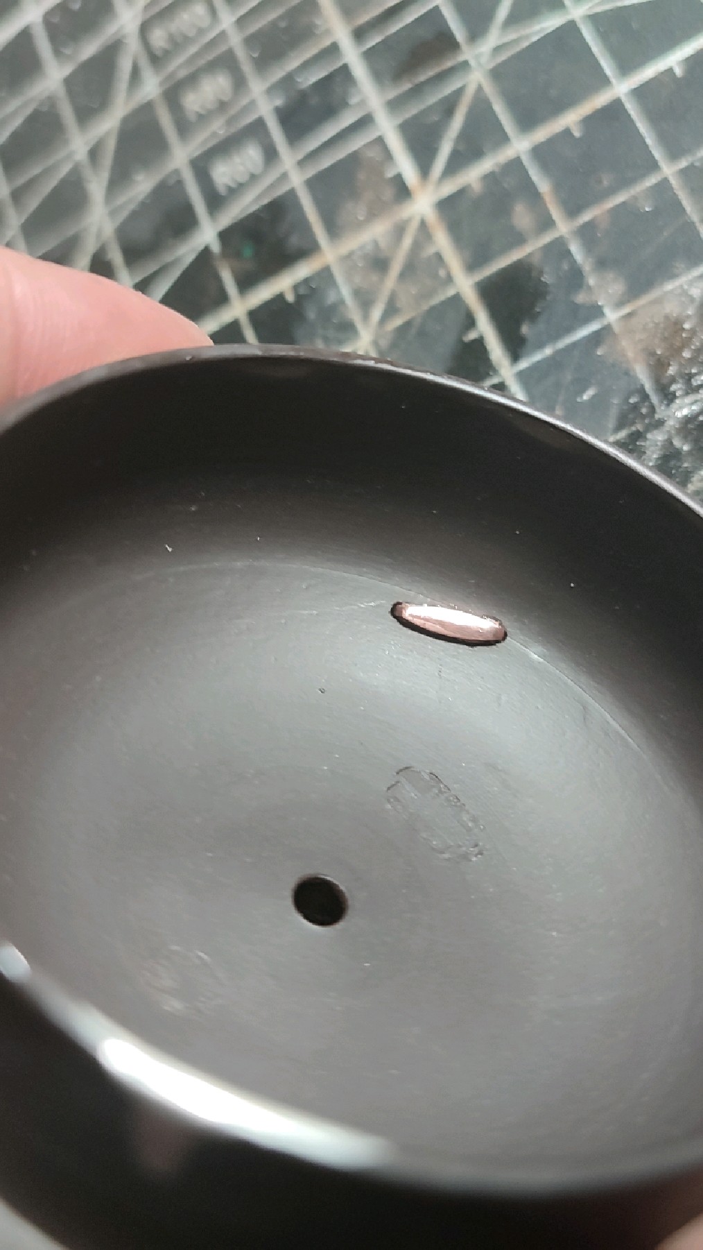 锔瓷手艺修复紫砂壶壶盖案例无胶锔钉补缺