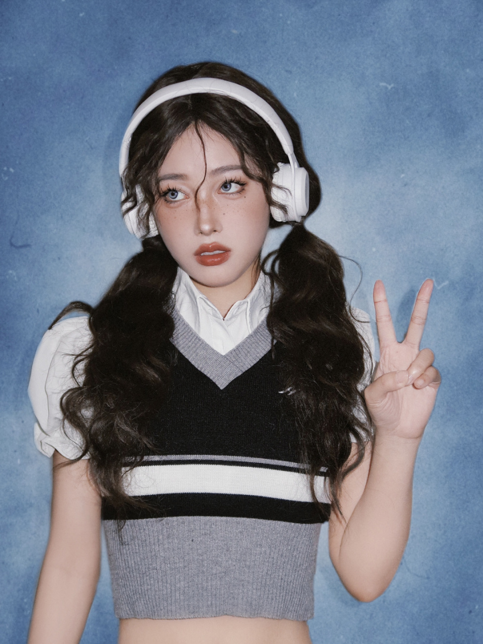 宅家也能自拍05[照相机]元气少女美式证件照