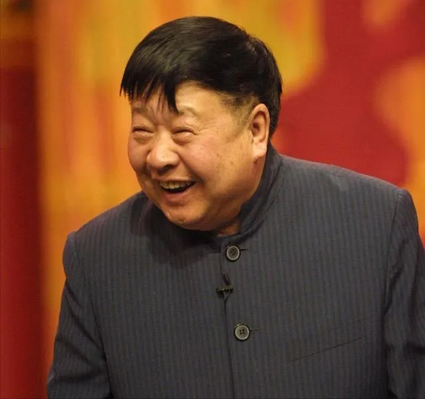 相声大师,郭德纲,问师傅侯耀文,听说马季打过侯宝林先生,有没有这个事