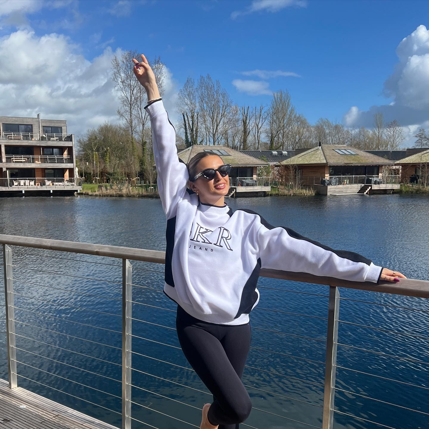 「综合秀」佩莱与瓦尔加海边度假,旺达与伊卡尔迪频秀恩爱