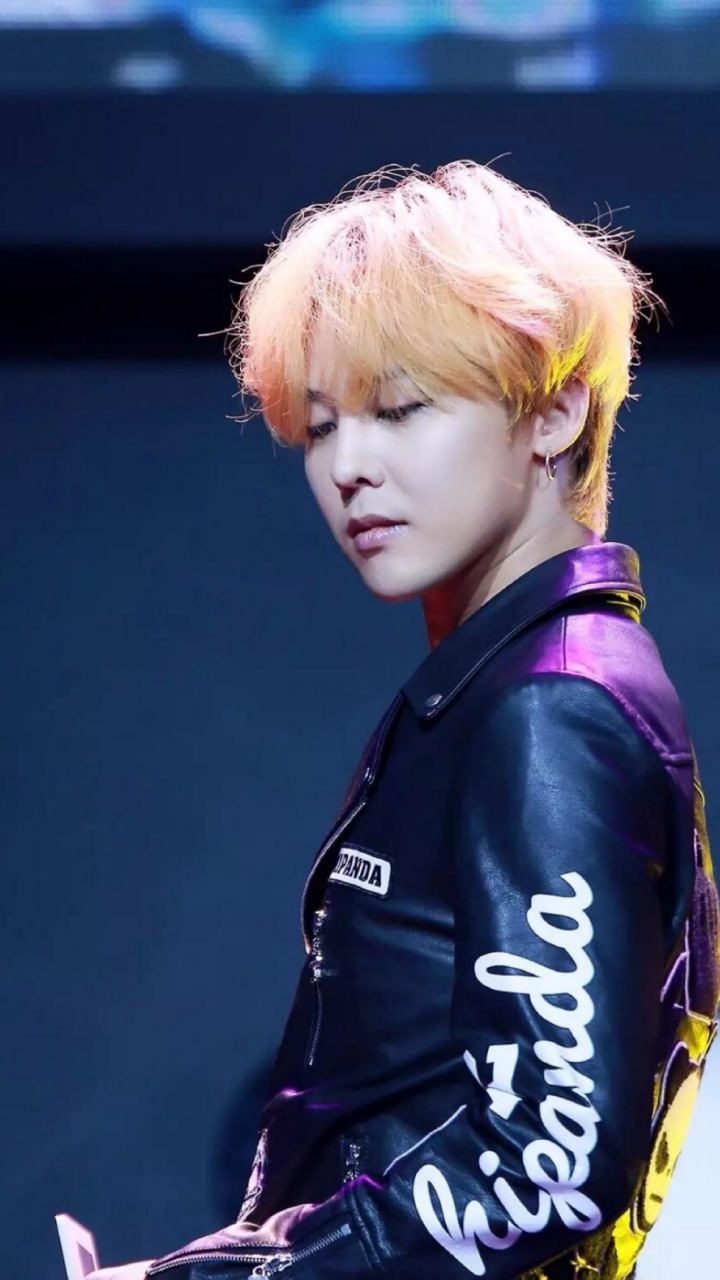 有消息称,权志龙是angelababy的偶像,而baby因为