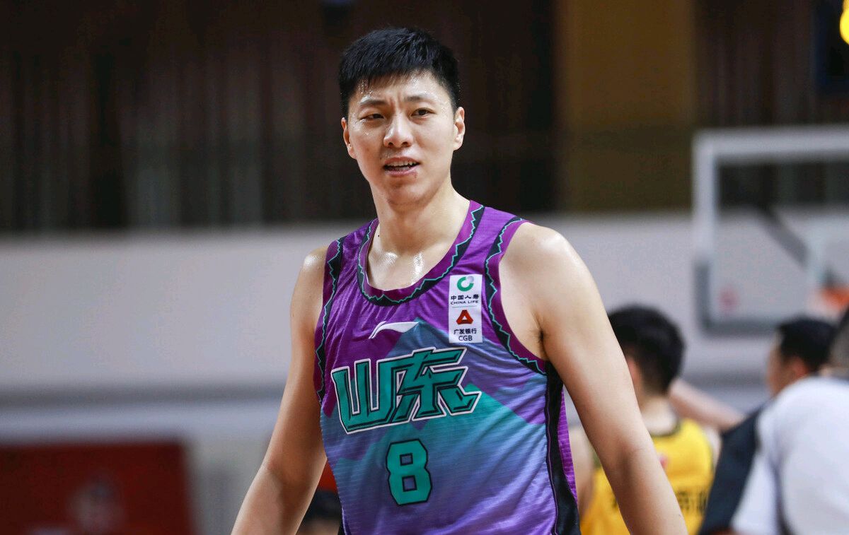 24分9篮板!山东双塔大发神威,李敬宇13 3,高诗岩四项全能回正轨