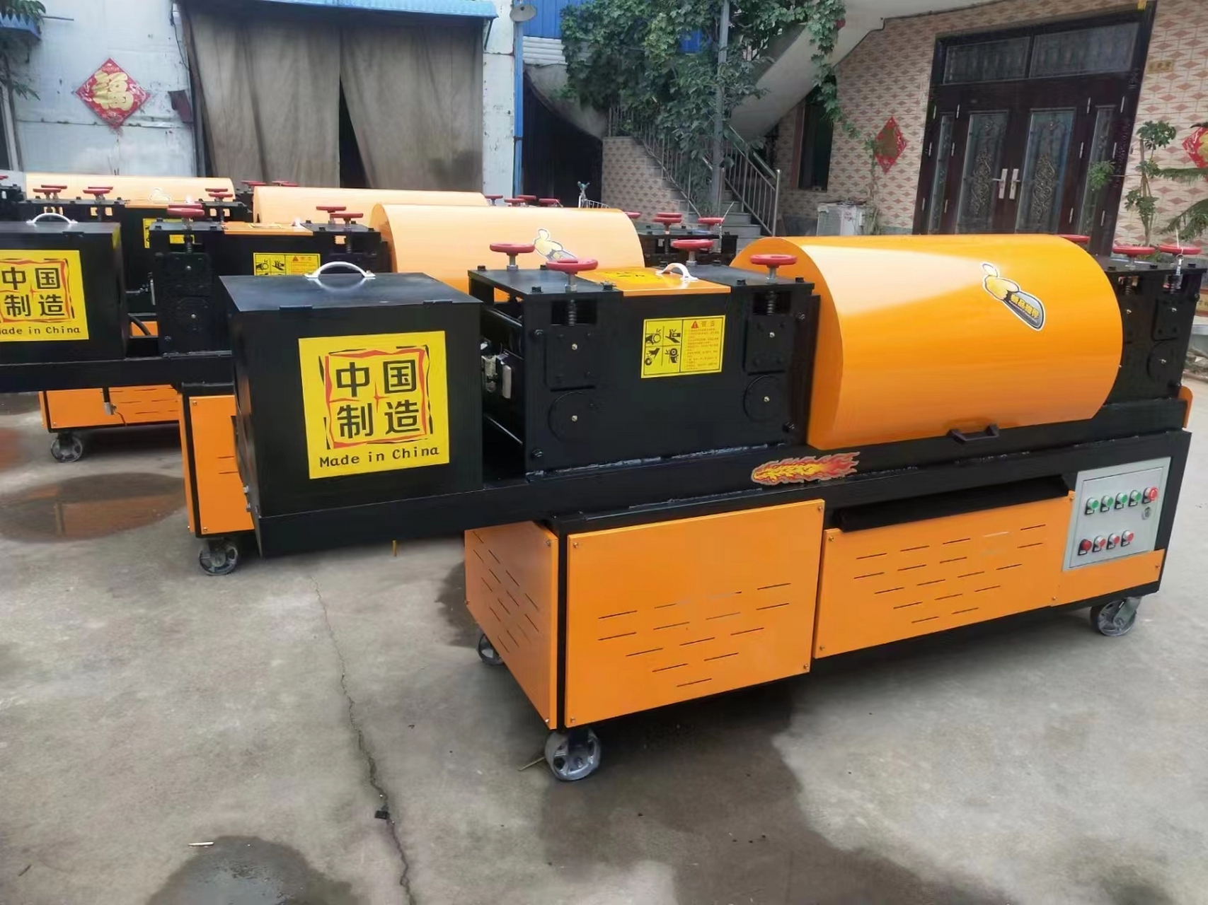 液压钢管调直机全自动钢管矫直机三合一钢管圆管拉直除锈刷漆一体机械