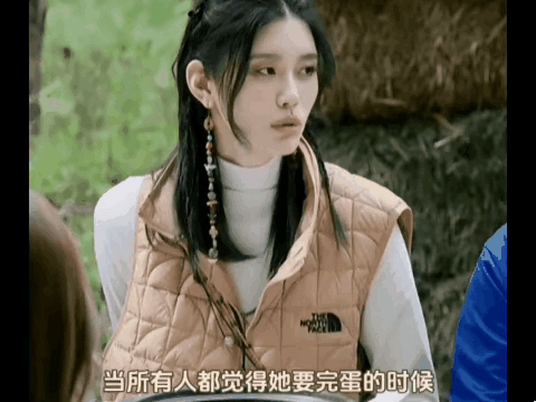 奚梦瑶在维密秀的摔倒事件是那一年的爆点新闻!