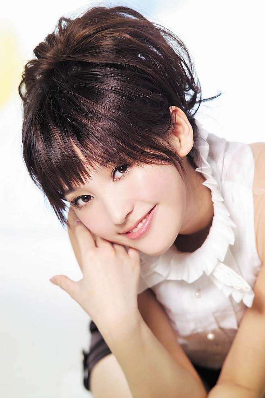 明星壁纸分享—金沙