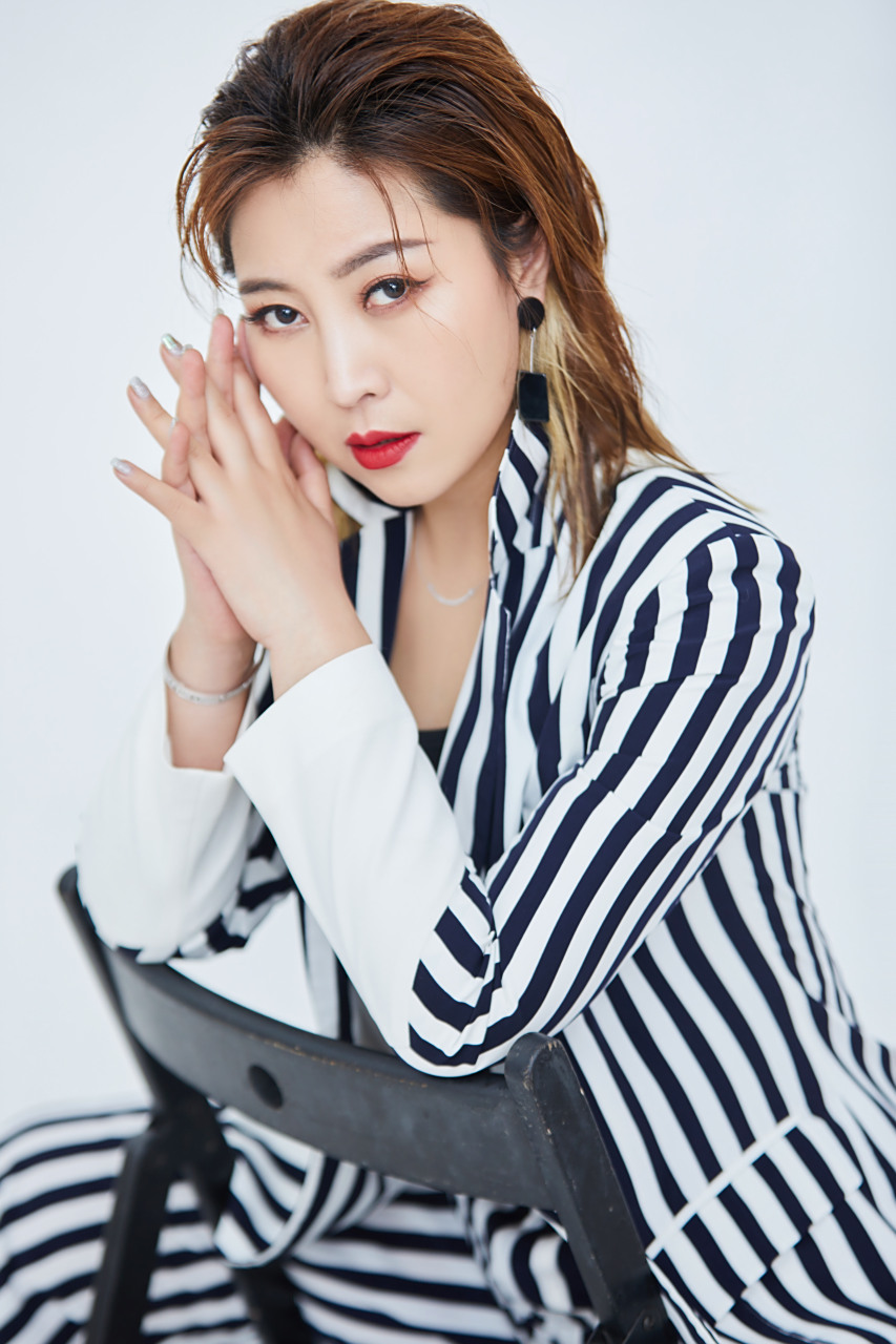 蓝琪儿,时尚生活美照!