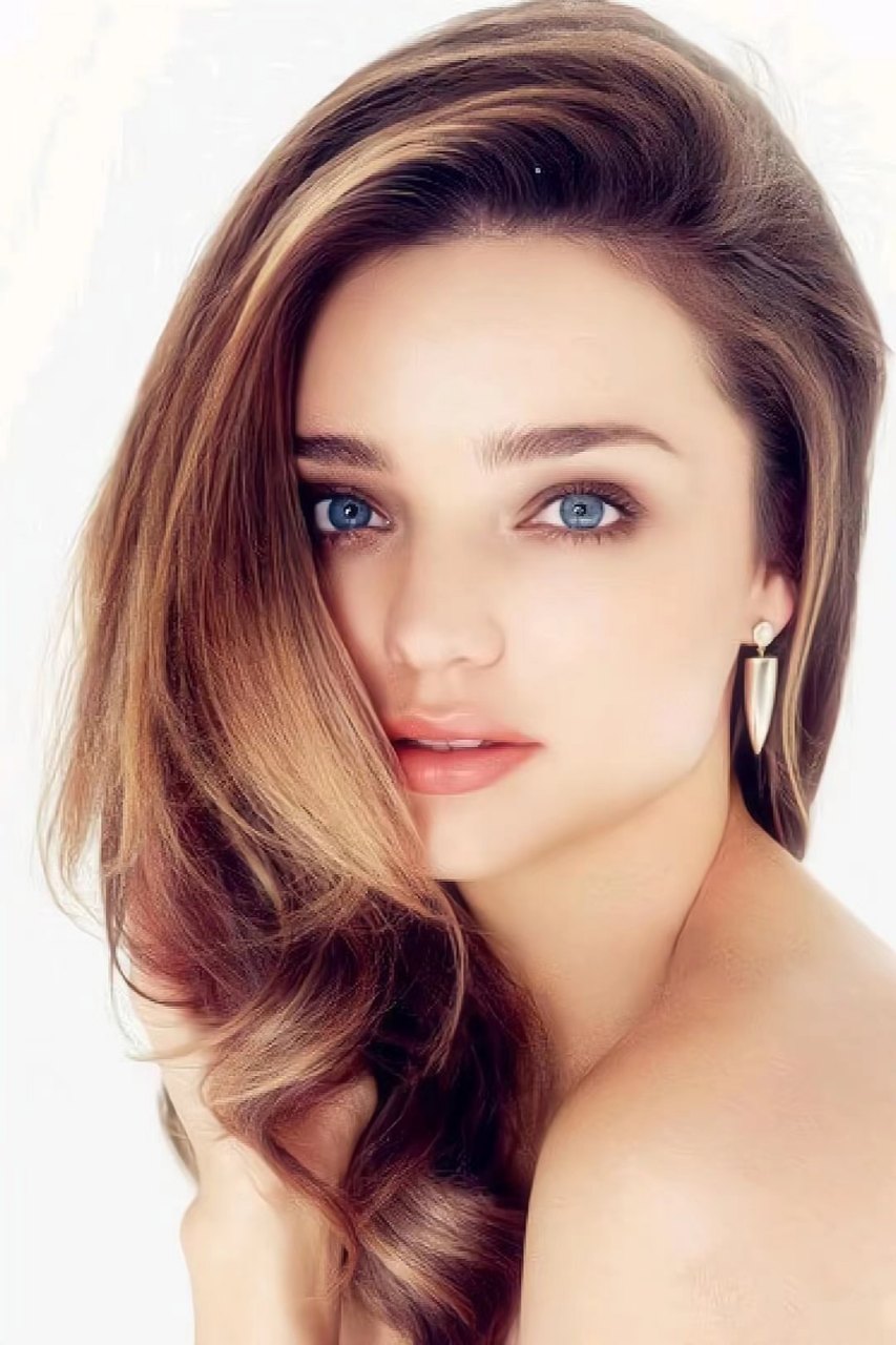 惊艳全球的超模米兰达可儿,拥有天使般的面孔和令人羡慕的身材.