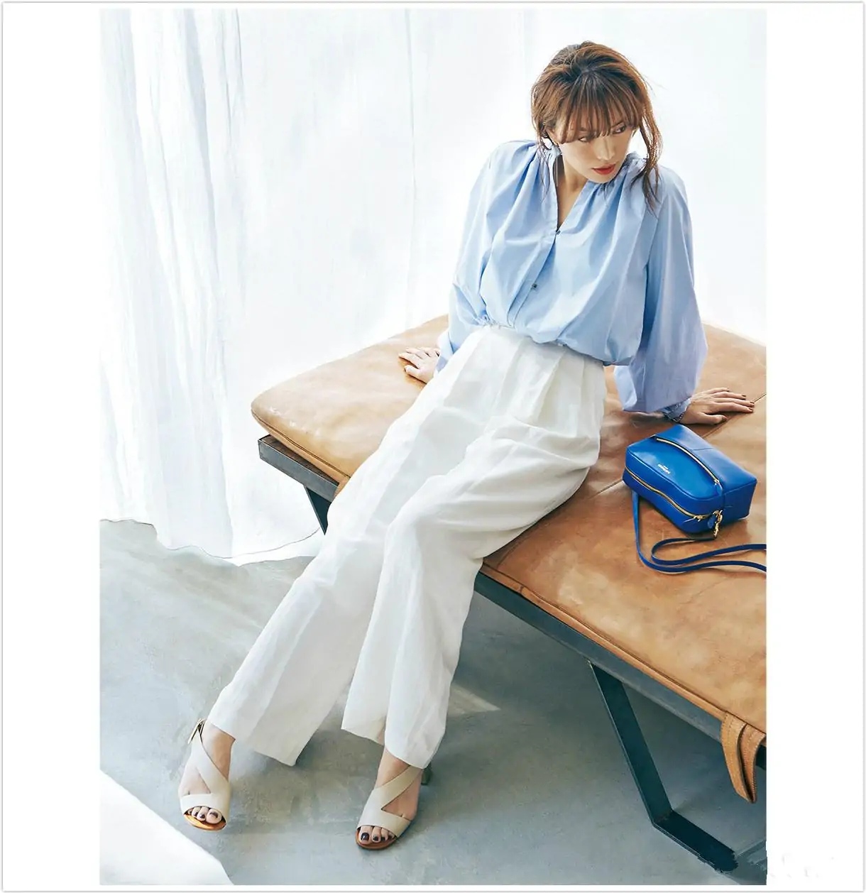 蓝白是属于夏天的颜色,驾驭了蓝白色调的衣服就能美整个夏天