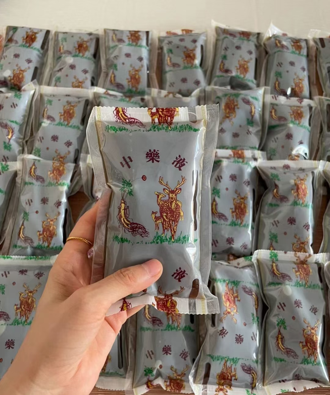 李艳波主任开启帕金森治疗新篇章活络除颤汤效果受患者及家属好评