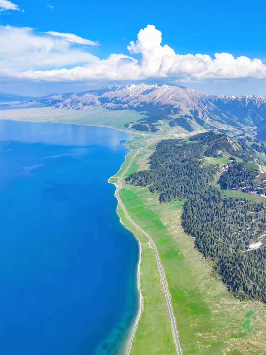 伊犁旅行攻略——赛里木湖~伊宁