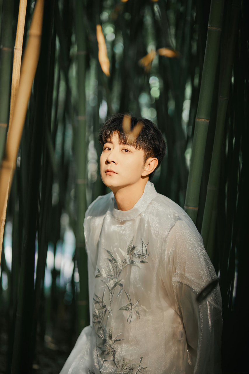 相声界一男子沉迷于自己的美貌,难以自拔!#高晓攀