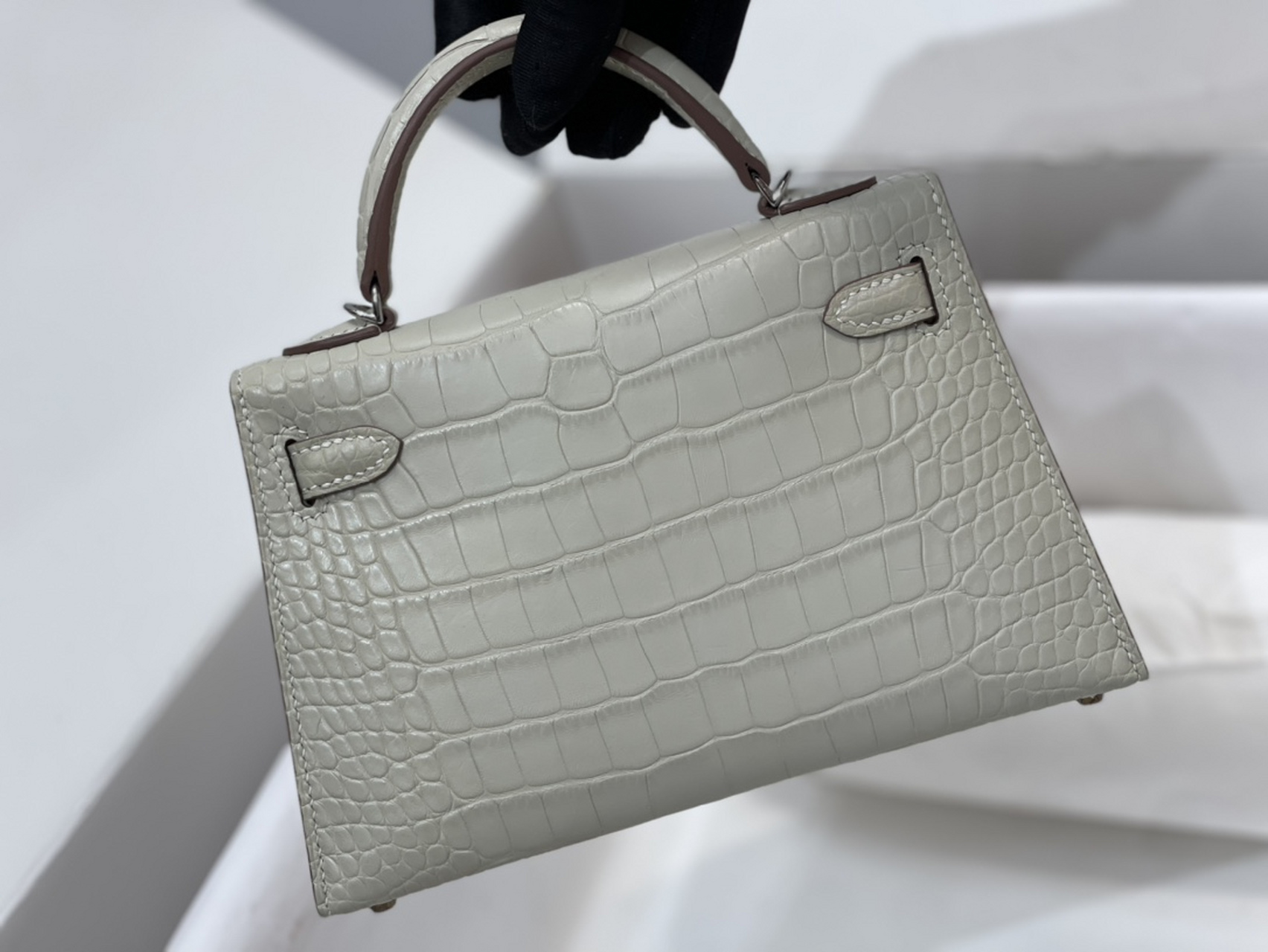 95新出一枚银扣 kelly mini 二代19cm.