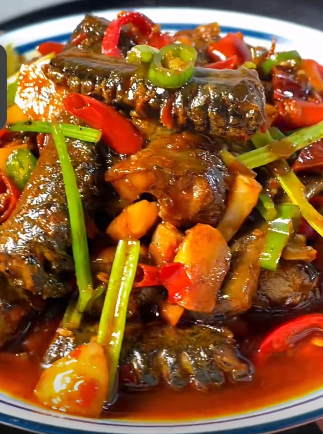 红烧鳝鱼吃了,停不下嘴,朋友马上学习制作