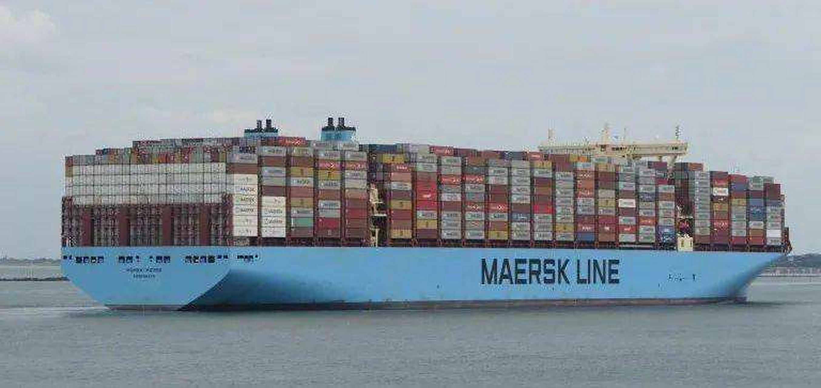 世界最大的集装箱货轮是"伊夫林·马士基"号,是世界上最环保,设备最