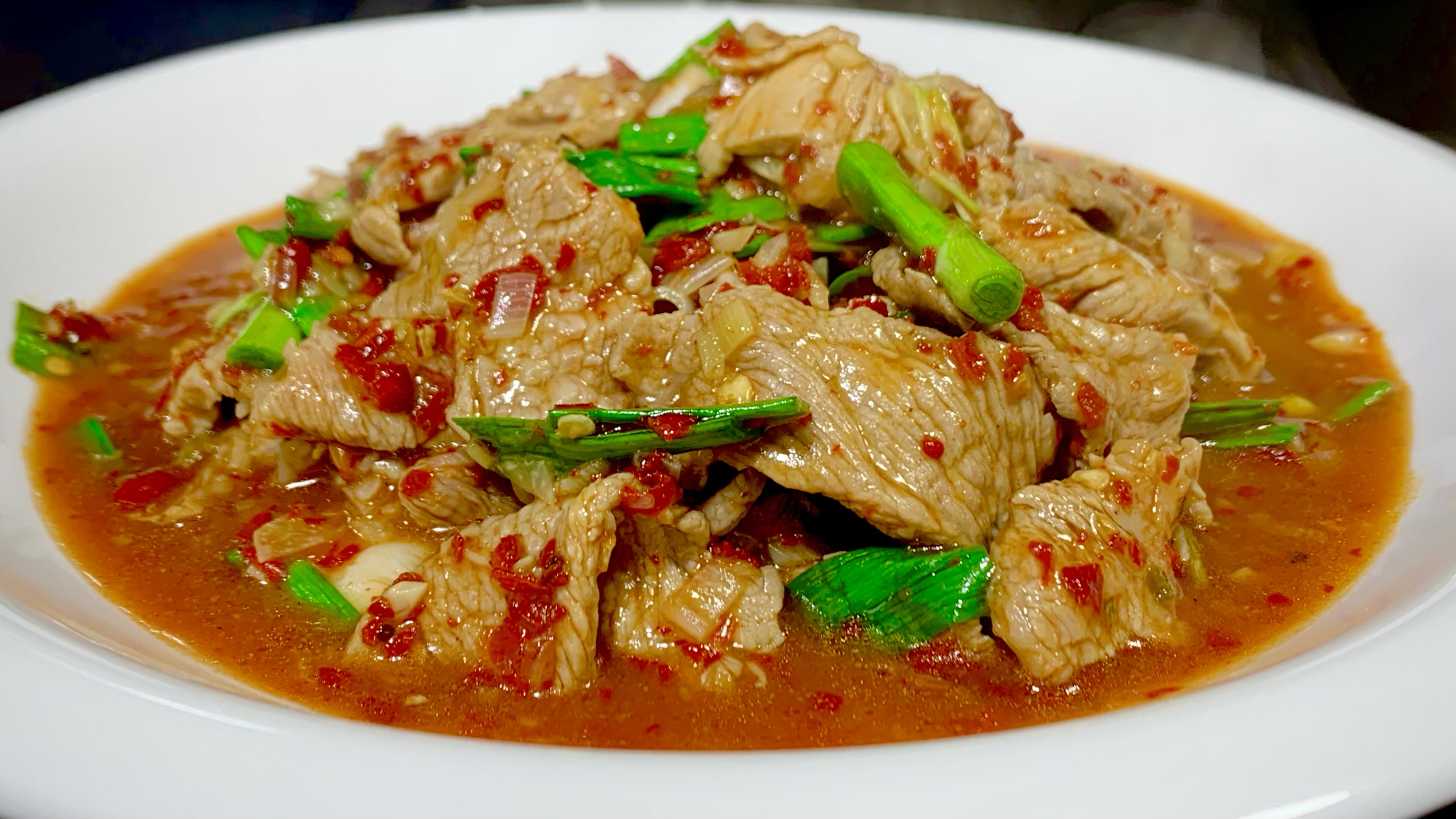 今天大厨分享江西小炒肉的正确做法，肉质鲜嫩，好吃不塞牙，好香