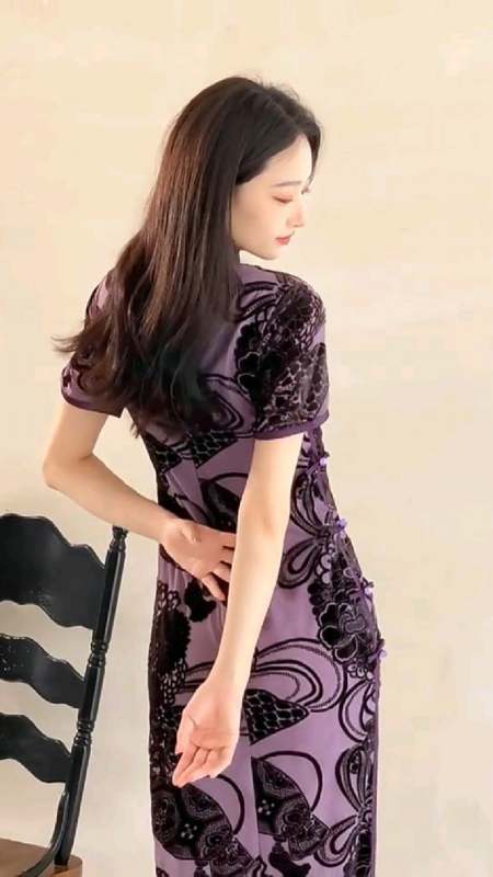 长发旗袍连衣裙穿搭女装气质礼服美女性感佳人视频漂亮小姐姐-度小视