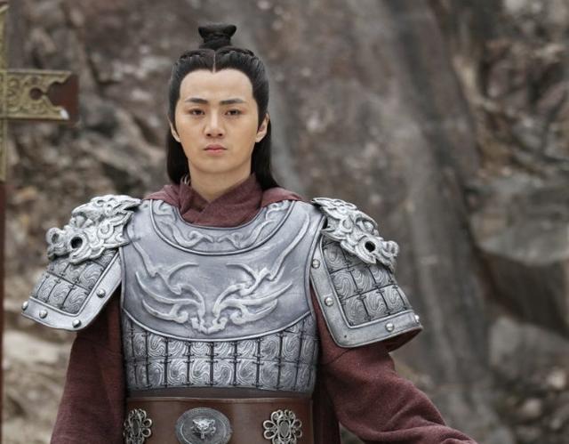 魏王李泰太胖跪不下去,李世民:宝贝儿子以后不用跪了,赏你轿子