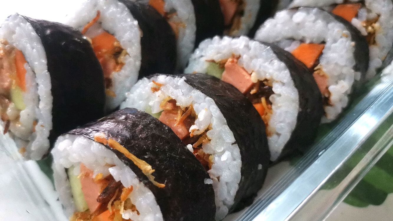 寿司简单做,好吃易携带,剩饭大翻身