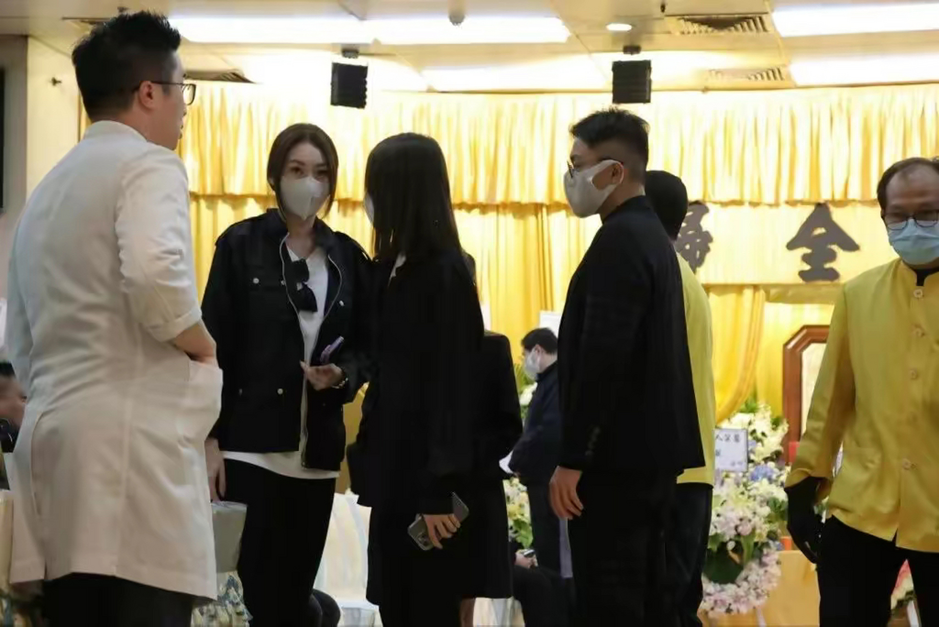 香港女星庄锶敏,庄思明和庄思华的马来西亚拿督父亲庄宝上月28日离世