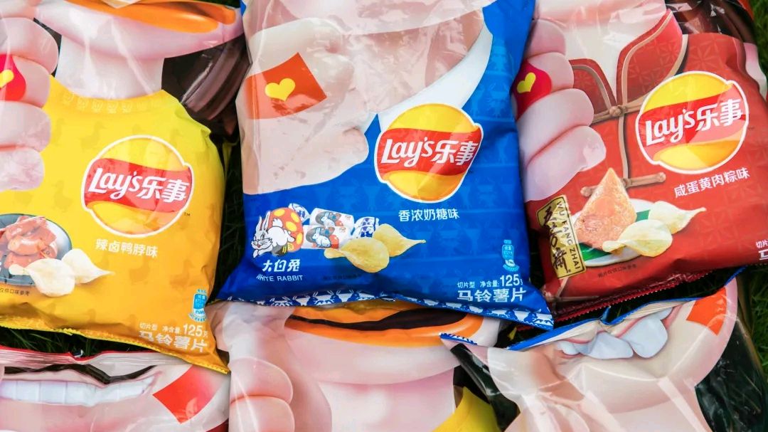 卤鸭脖、大白兔、咸蛋粽子口味,乐事新出的奇葩口味,你吃过吗?