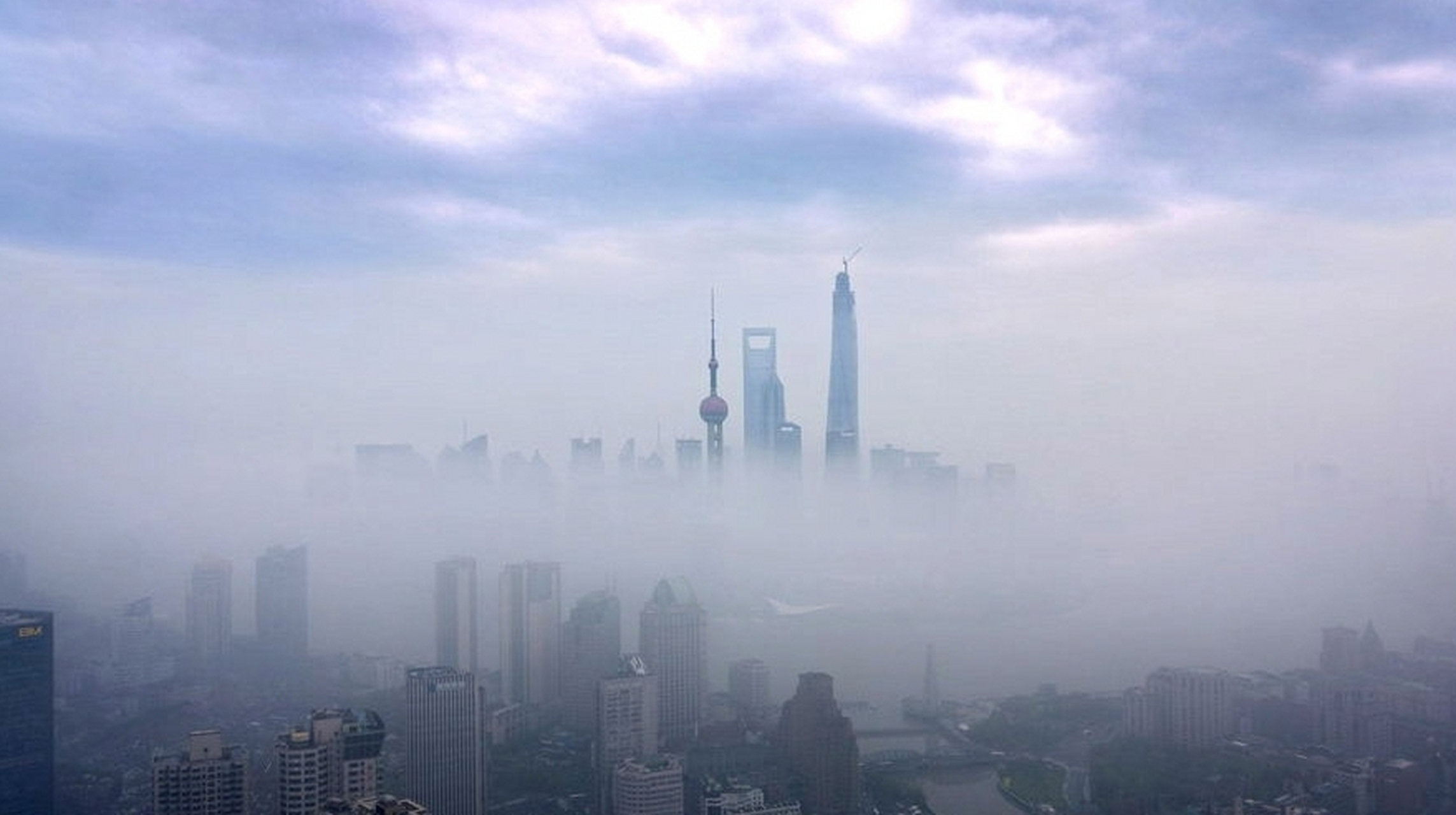 深圳大鹏新区雨水日( 七绝·通韵) 作者:鹭汀居士(程细柱)  鹏城雨洗