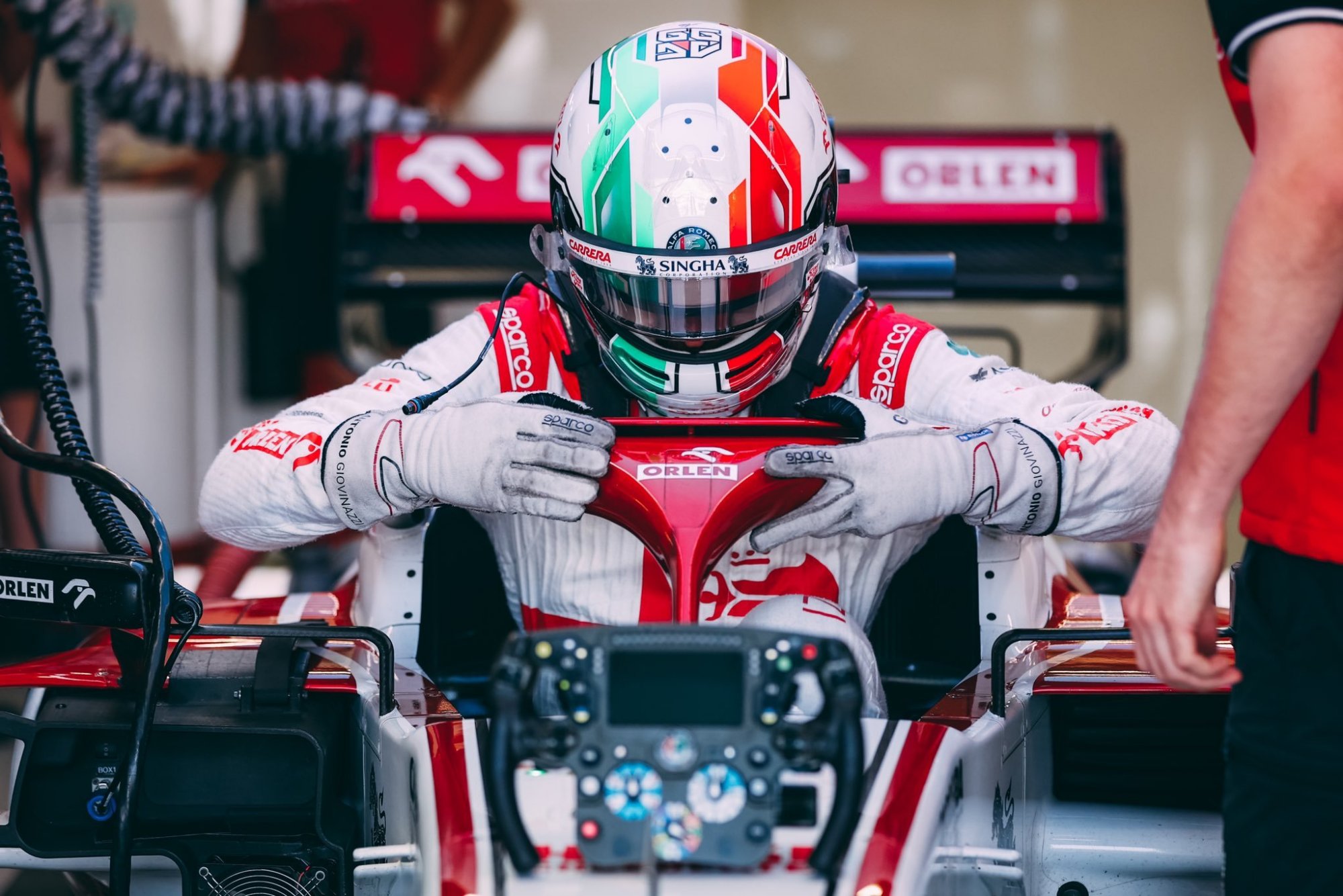 安东尼奥·吉奥维纳兹官宣2021赛季结束后离开阿尔法·罗密欧f1车队