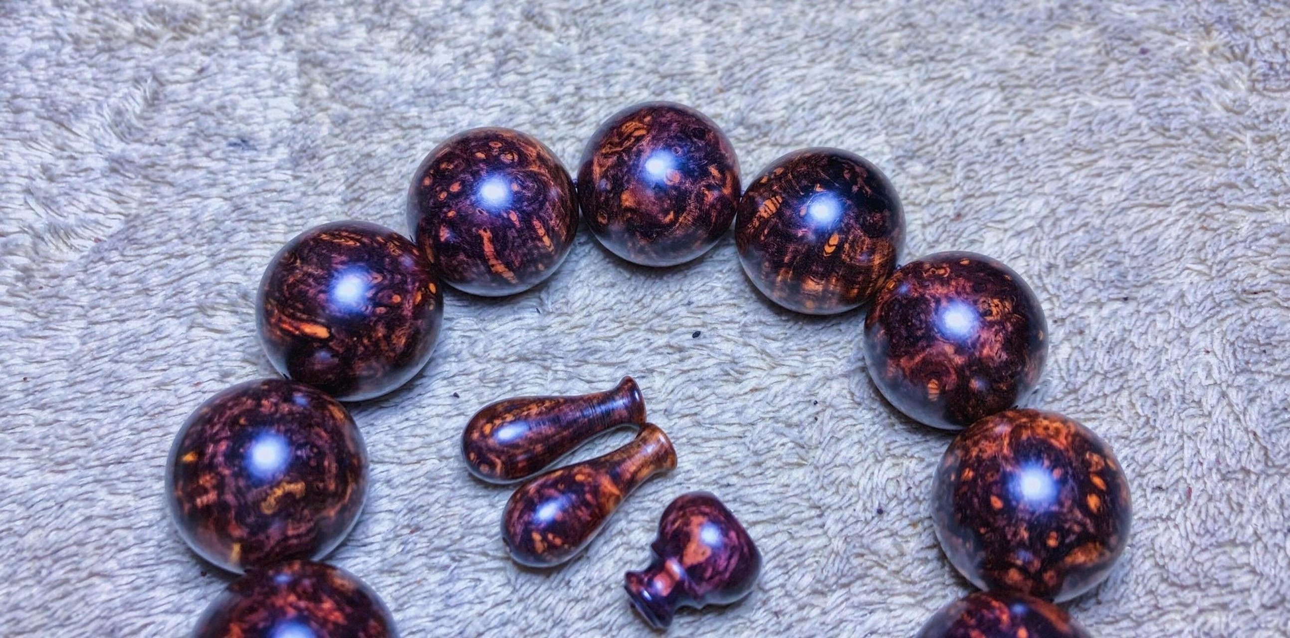 海黄紫油梨瘤疤,瘤体!  重:54克 676767