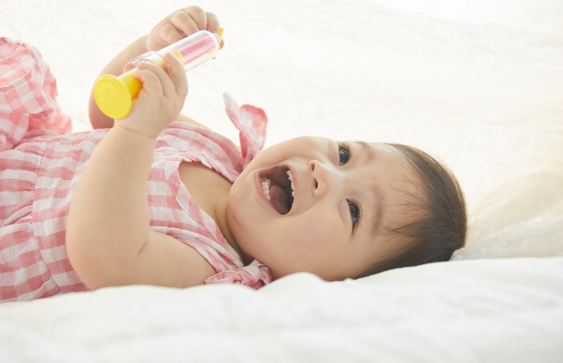 宝宝的笑声很治愈,多个逗笑方式,助力宝宝聪明又健康,妈妈收藏