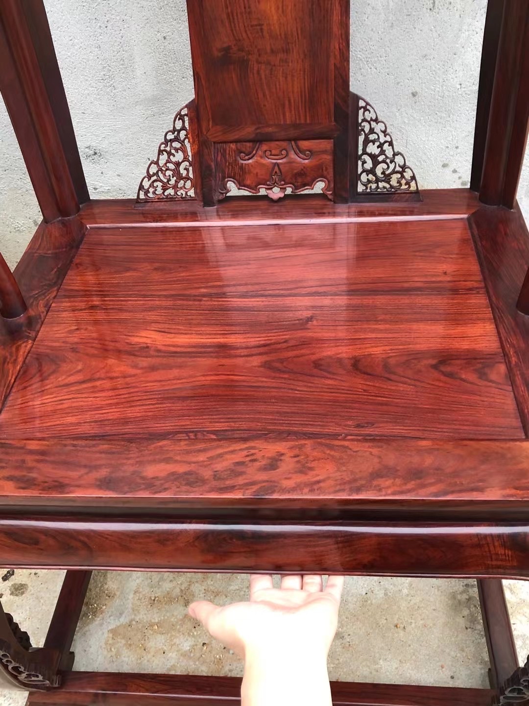 海南黄花梨紫油梨老料皇宫椅