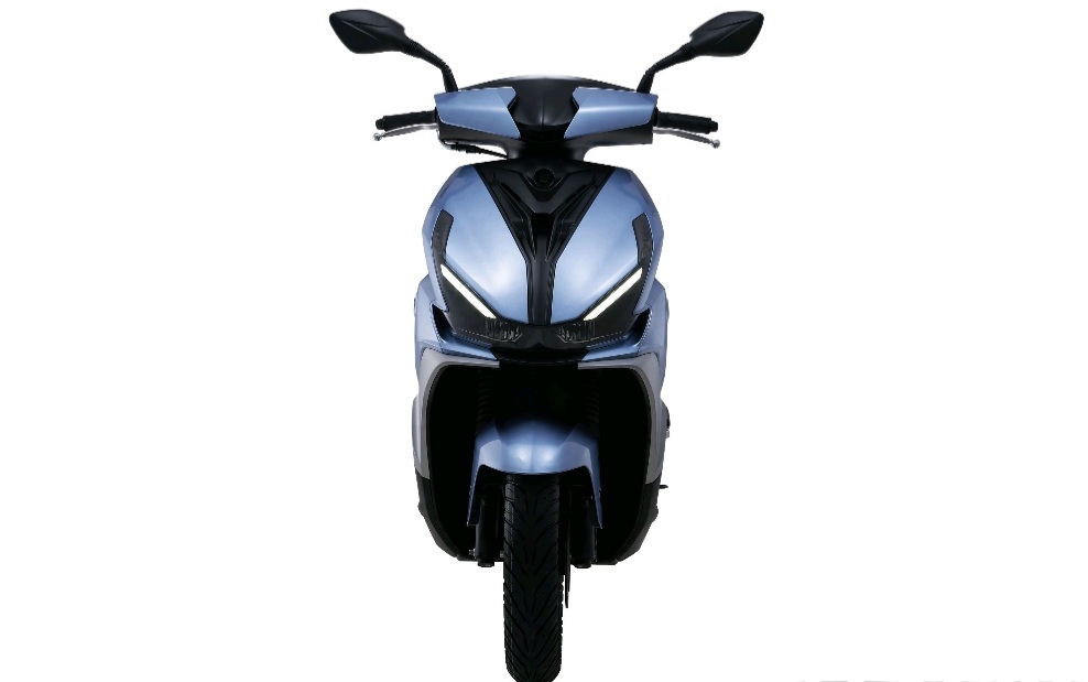 万元级踏板车,大阳vps125与qjmotor鸿125如何选?