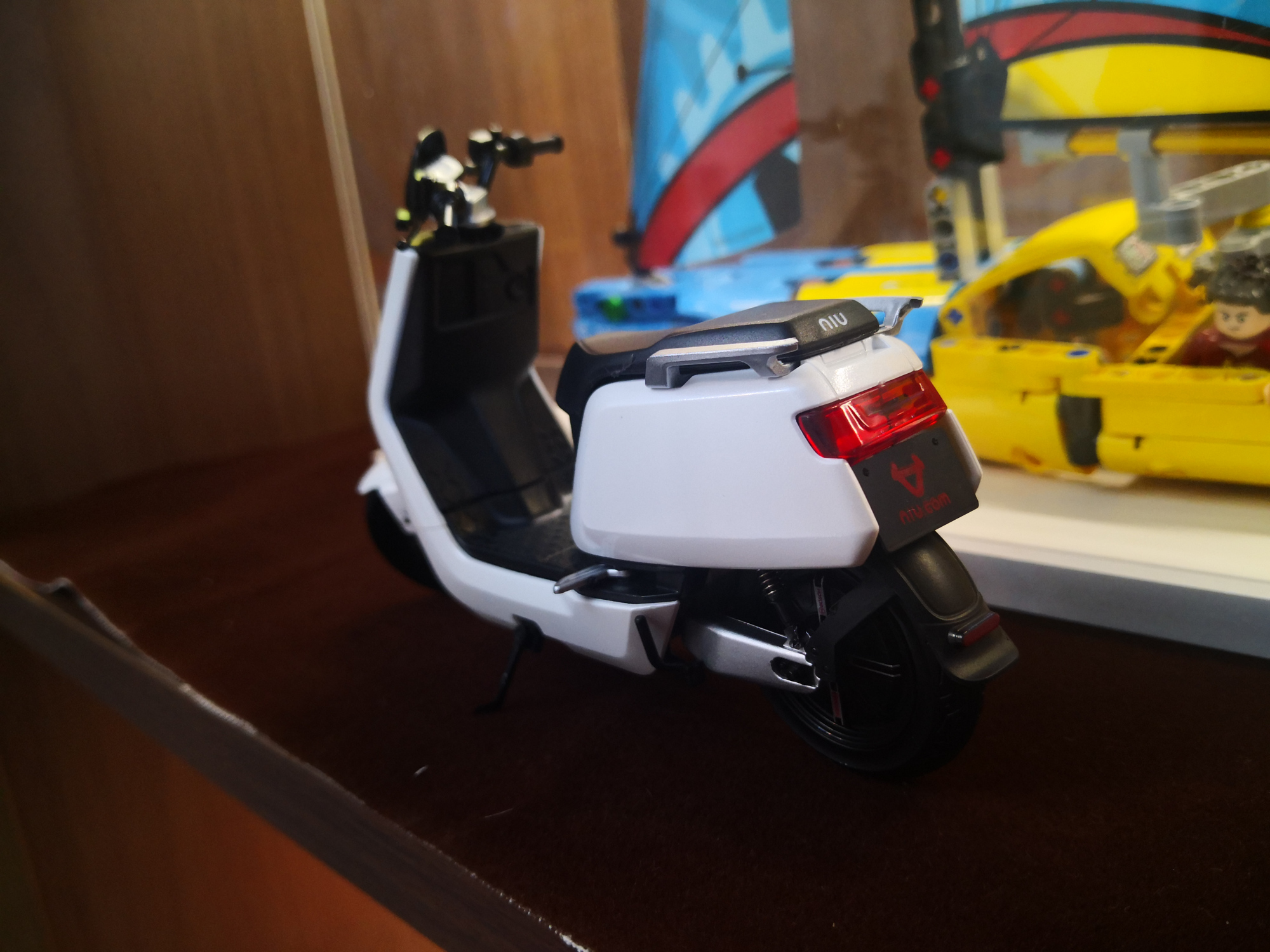 小牛电动车模型