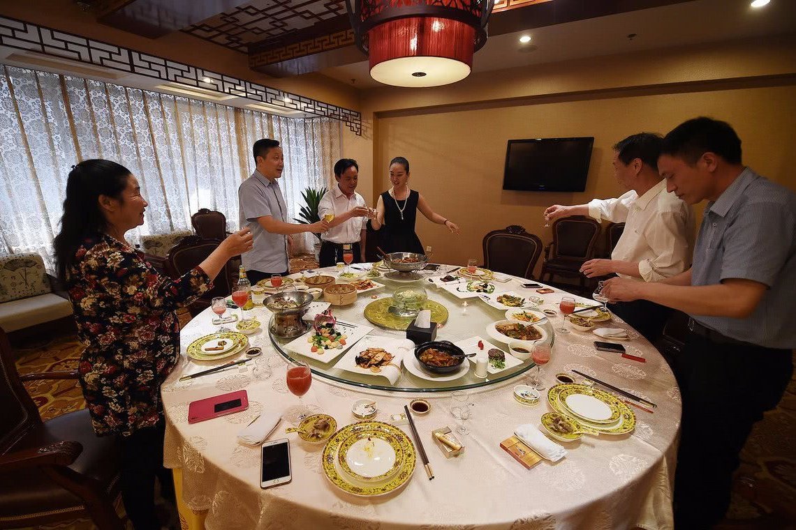 3个特征对号入座,如何看透单位里那些有心计的人?