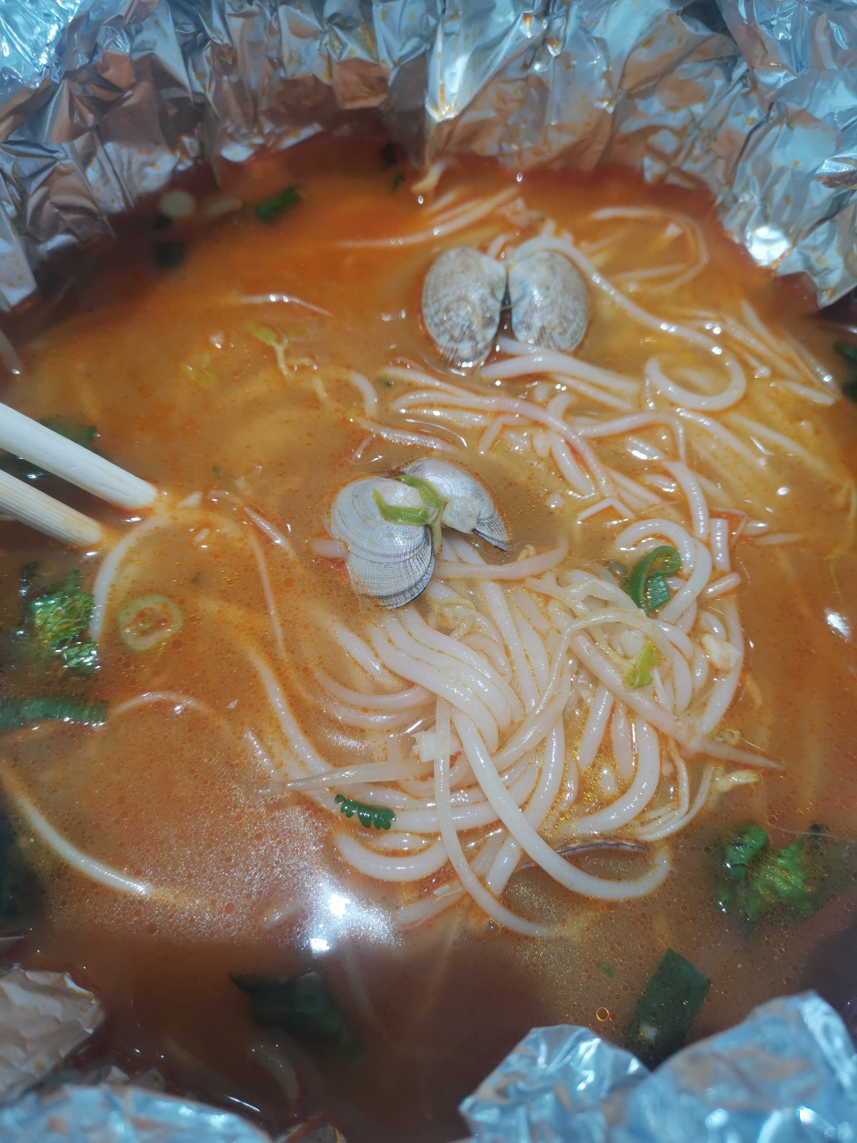 今日午餐分享——花甲米线