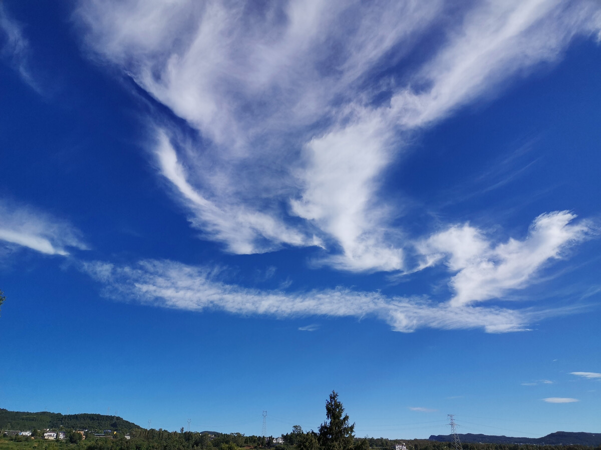 雨后晴空