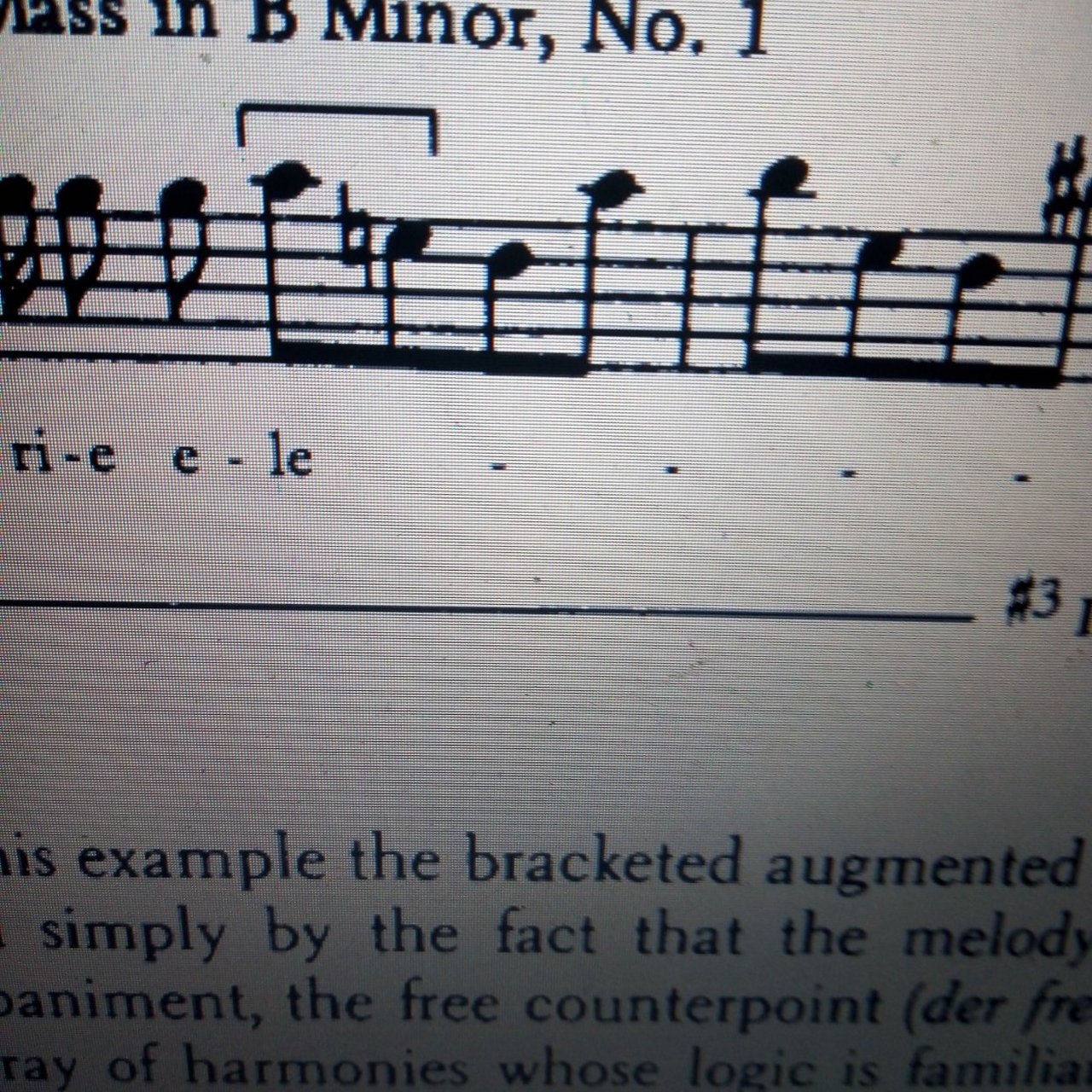 巴赫的一个三全音 在音阶级度的支持下,g作为经过音到达 f,而非与 c