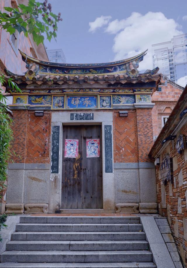 一起来这个福建的这个4a级景区,看红砖古厝洋楼,太适合拍照了