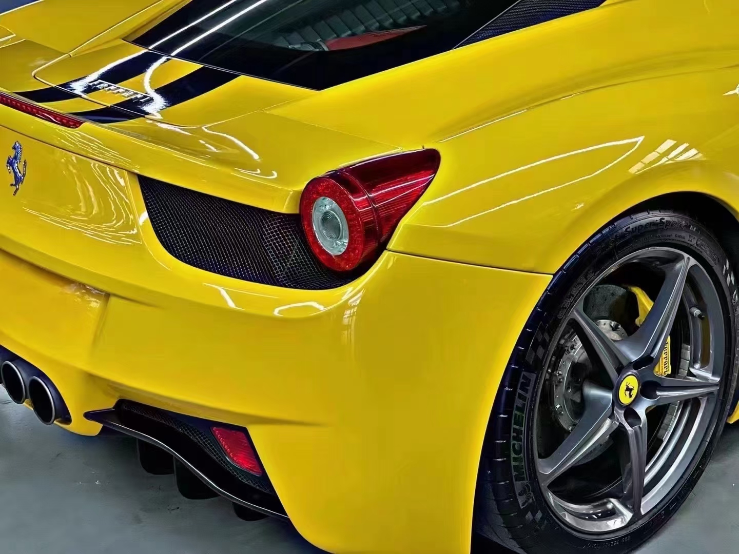 全款90万德版法拉利f458 最顶配准新车况