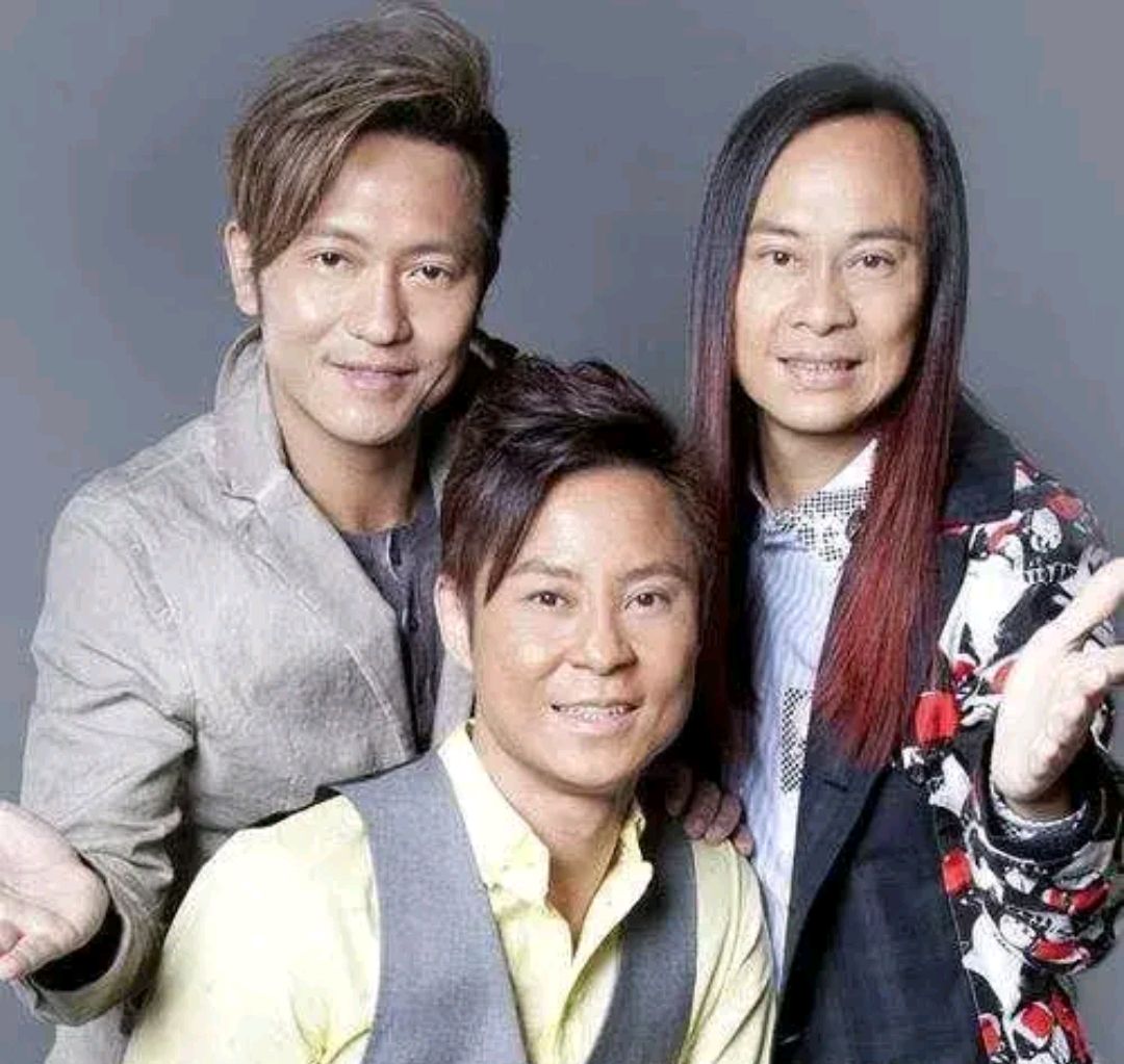 草蜢和beyond大家认为谁的成就高