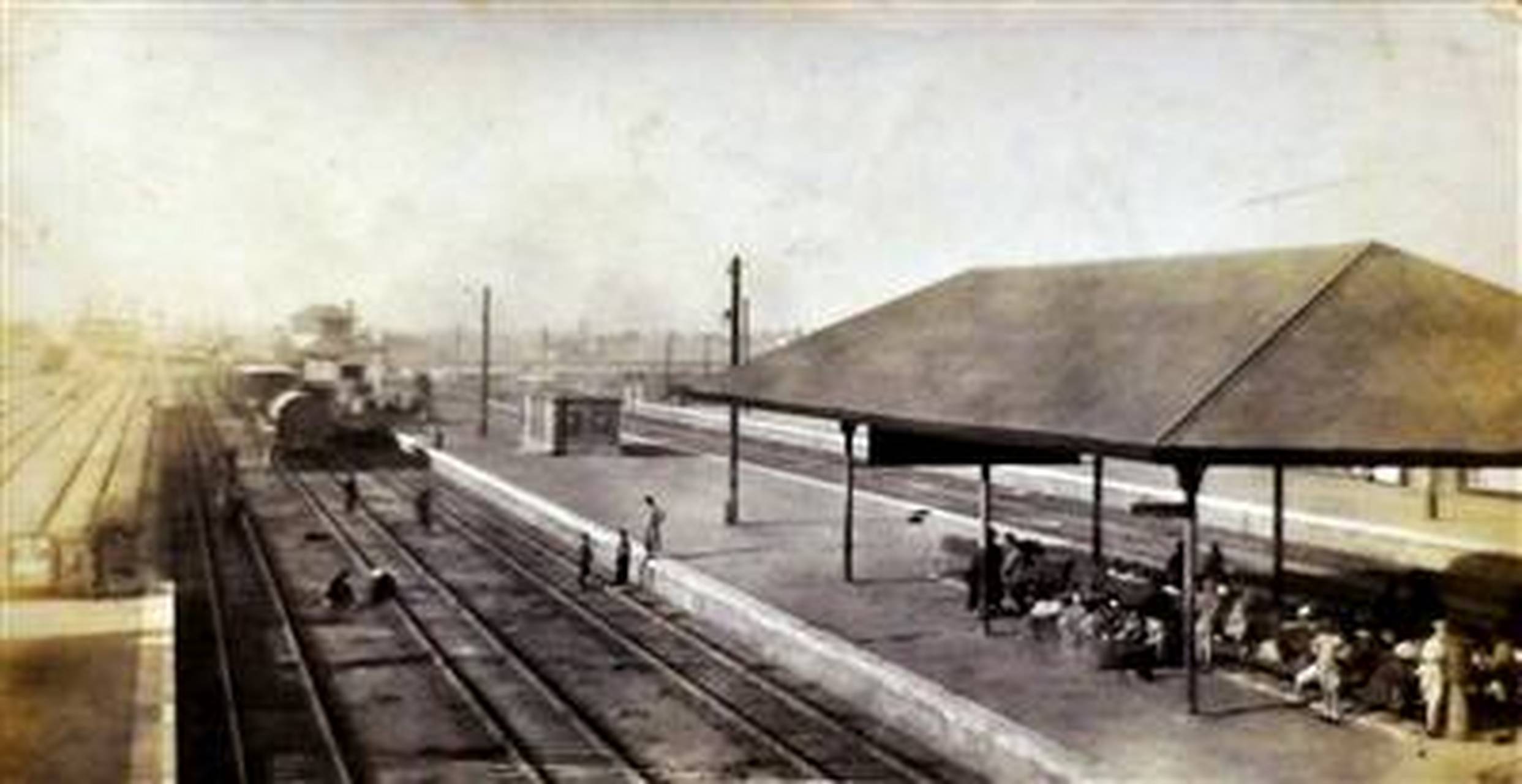 老照片   百年前的天津老火车站,见证天津近代历史风云变幻