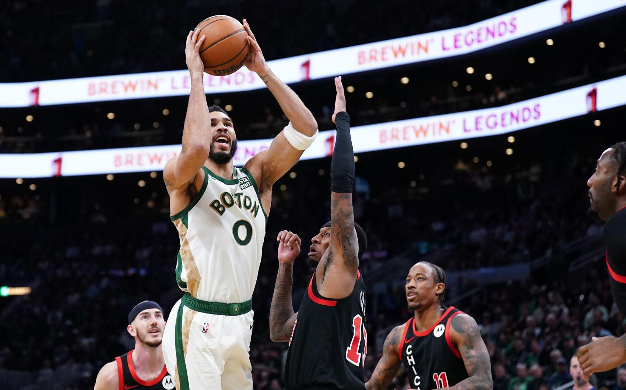 势如破竹！凯尔特人主场115-101轻取公牛，一波17-3攻势奠定胜局