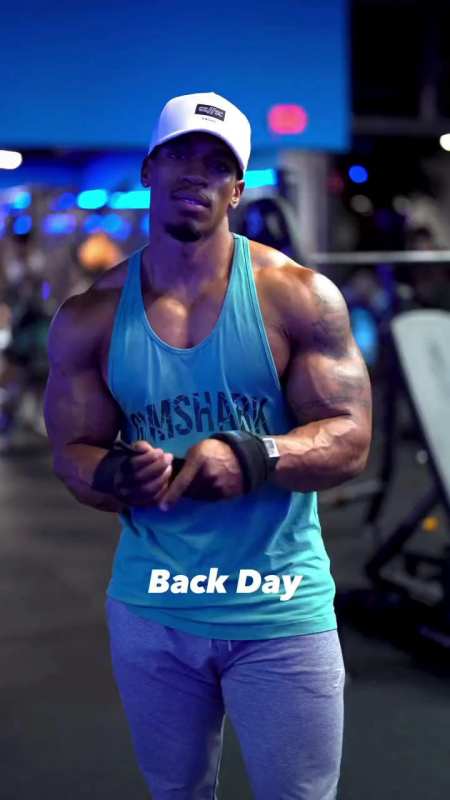 黑人小哥的背部训练日计划表-度小视