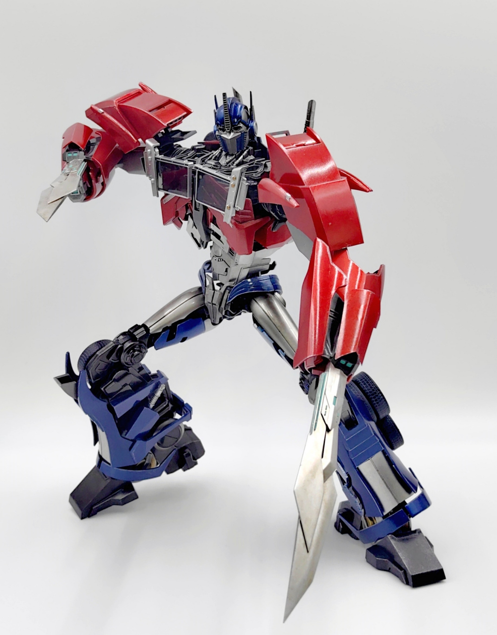 模型欣赏: iron warrior iw-07 领袖之证 擎天柱 2.