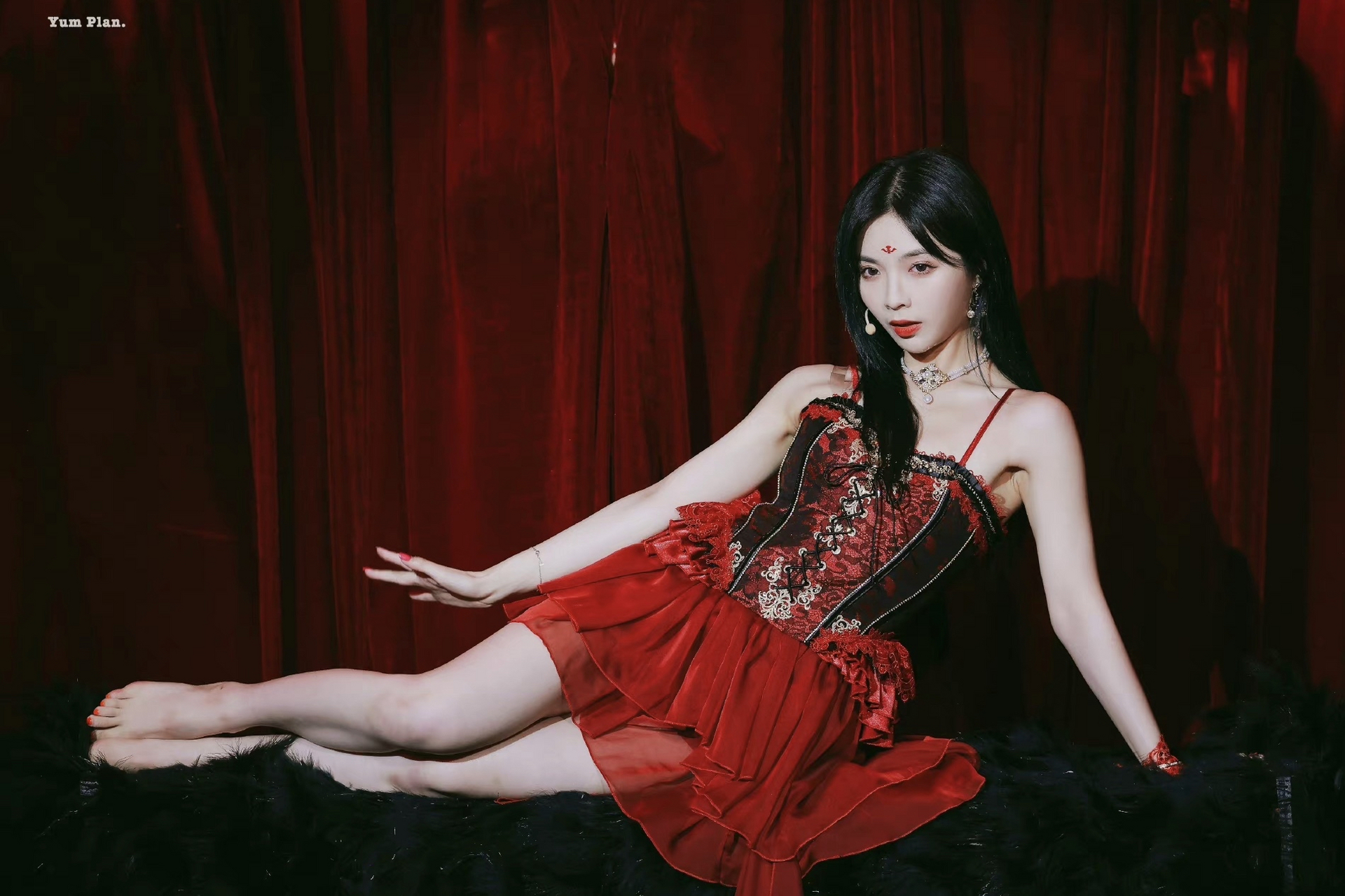 许杨玉琢光脚丫舞台 #许杨玉琢