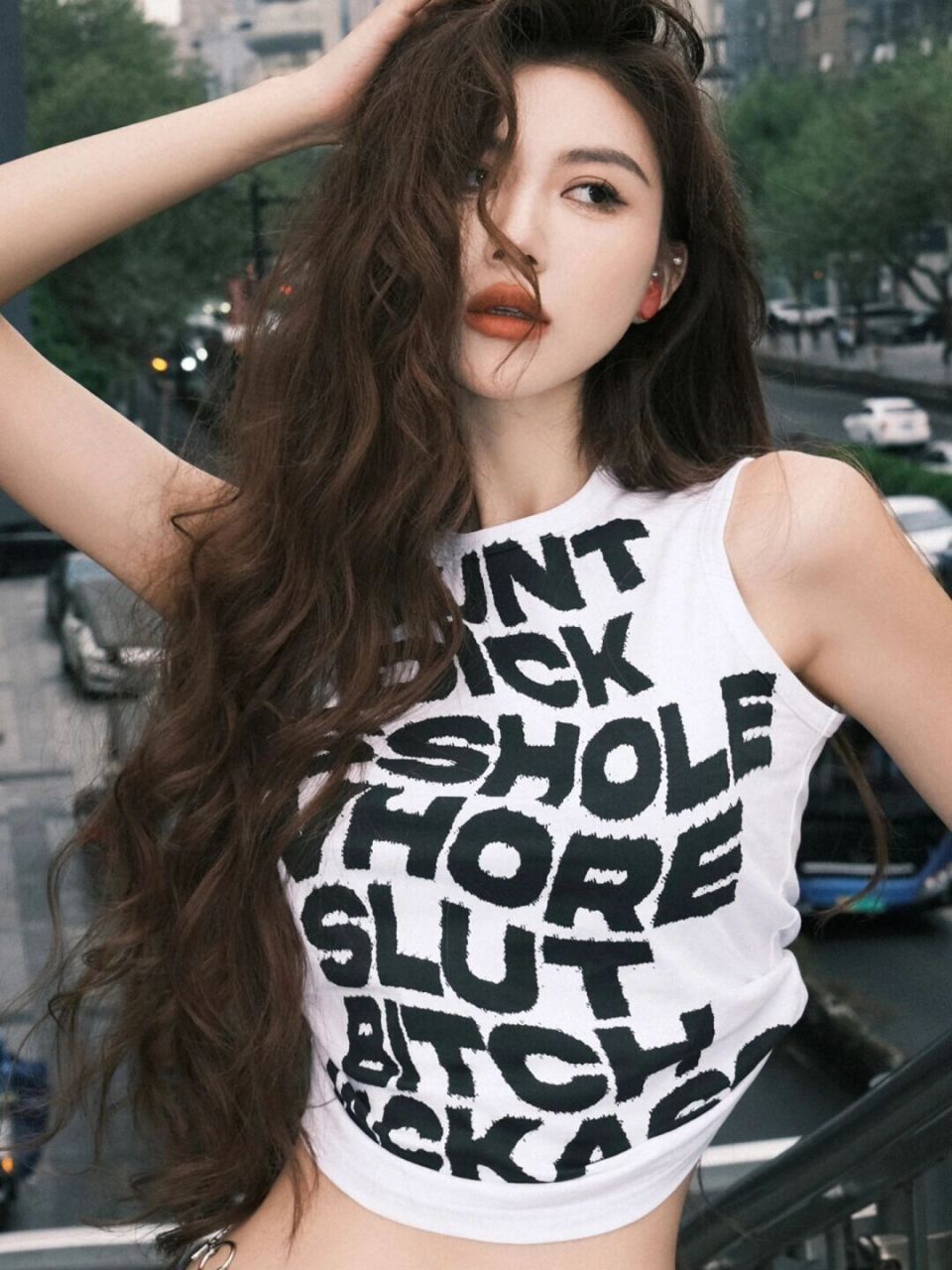 长发及腰美女|款款独行,才不至倾溢[给你小心心]