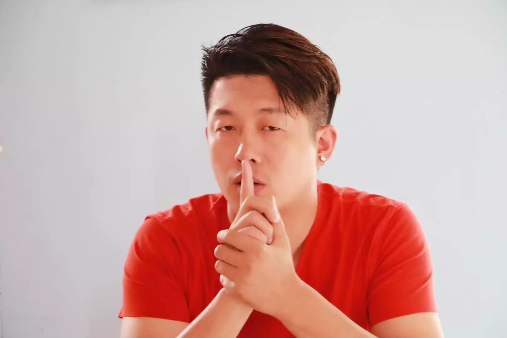 天下长河崔维雅