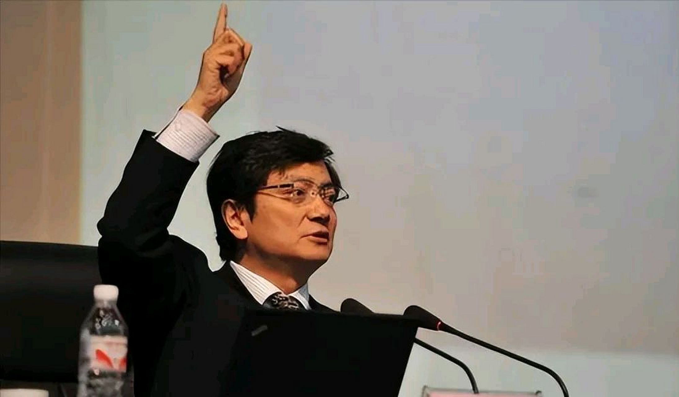 " 6767说起"网红校长",大家应该都