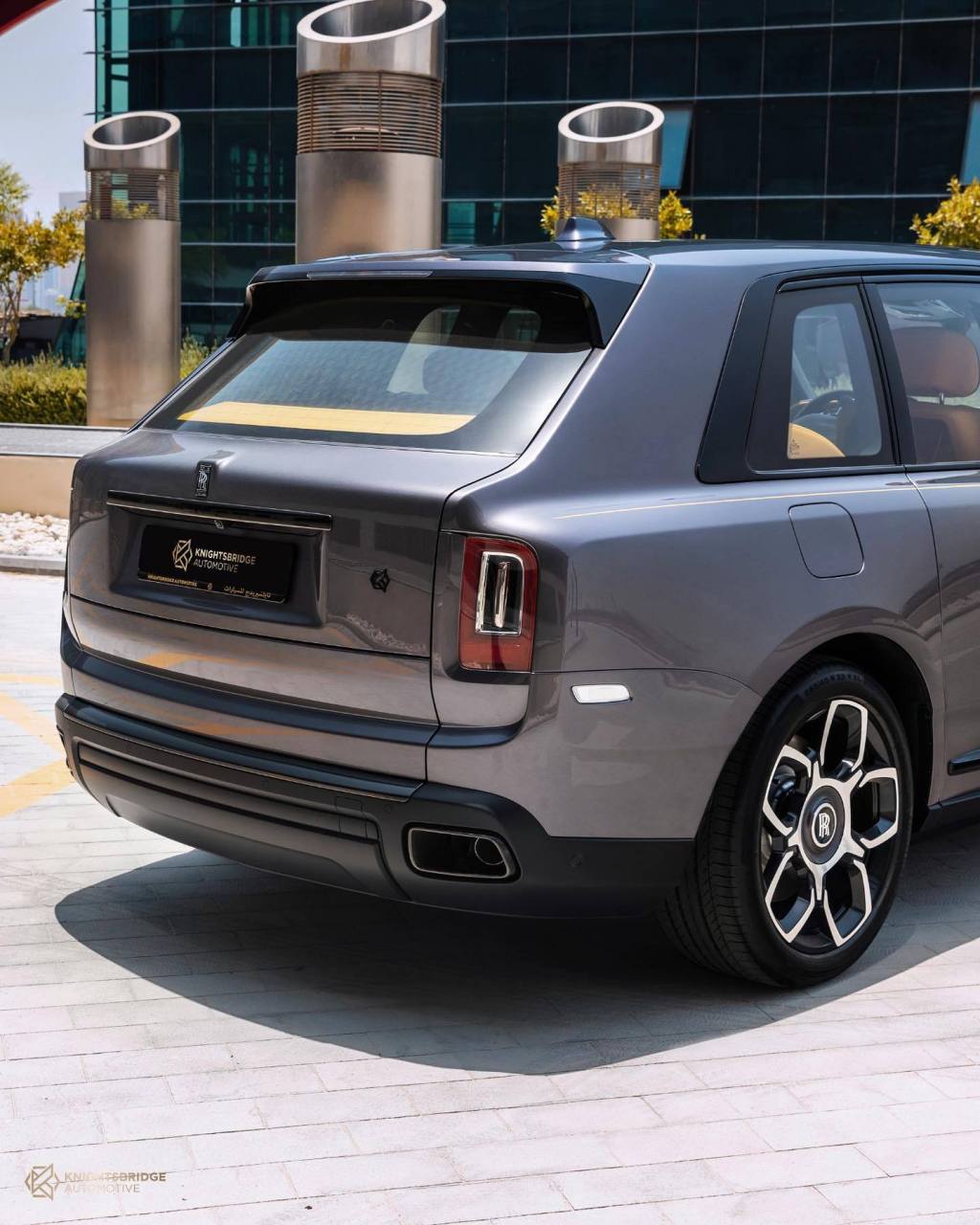 劳斯莱斯 cullinan black badge [赞同][赞同][赞同]