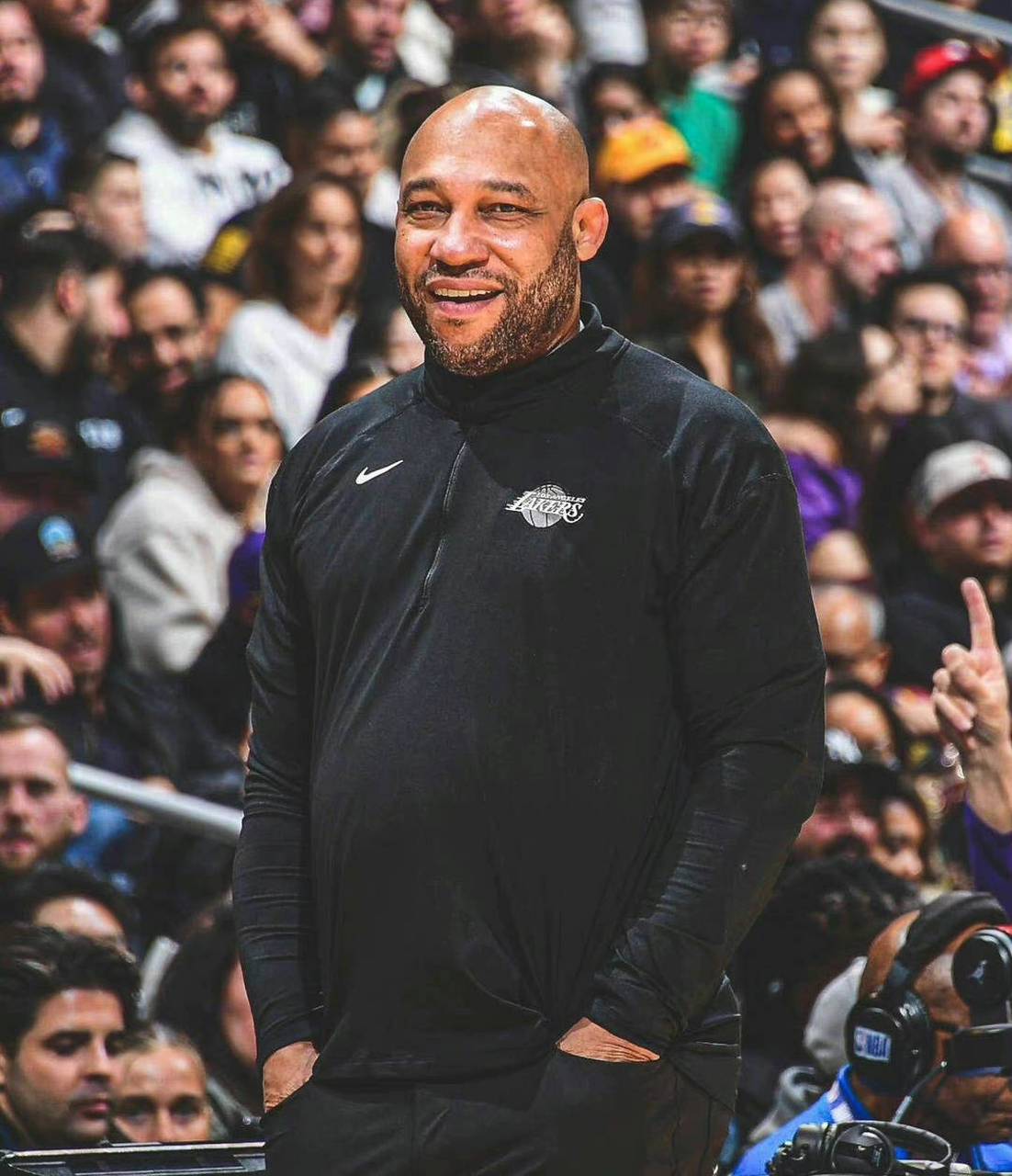 美国湖人球迷:达文汉姆是nba历史上最差的教练 该推文获赞无数!