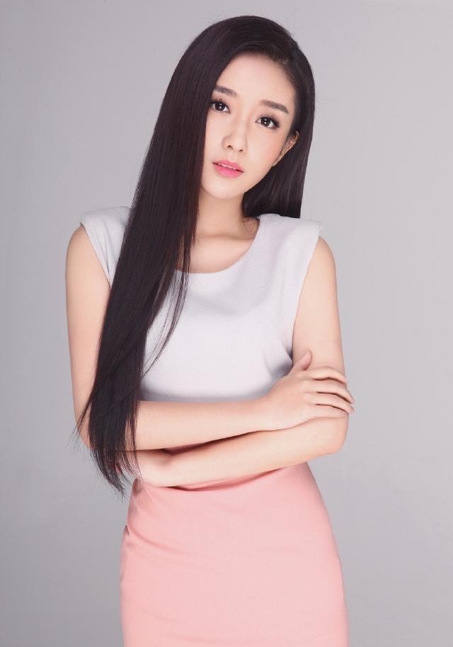 陈梦瑶:如花似玉,美丽娇艳