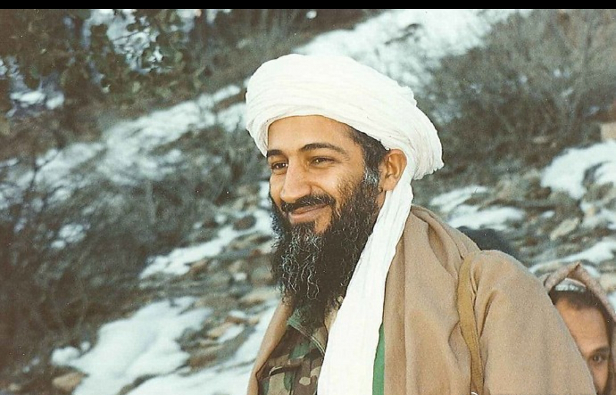 1996年,托拉博拉山区,本·拉登 676767